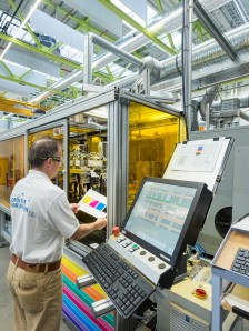 HEIDELBERG Innovation Center Linear Table