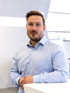 Jonas_Herzinger_heidelberger_druckmaschinen